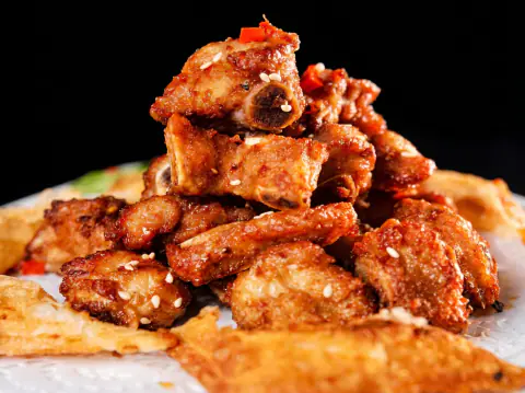 Chuletas de sal y pimienta