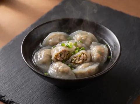 Dumplings caseros de fécula de batata